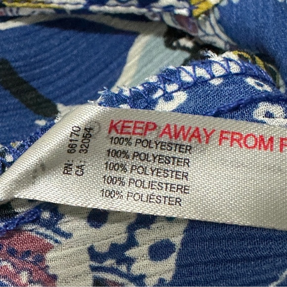 Free People Crop Top Large Blue Gold Weekend In Montauk Floral Smocked NWT - Picture 14 of 14